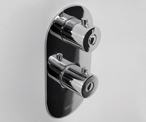 Смеситель WasserKRAFT BERKEL 4833 для ванны и душа термостатический
