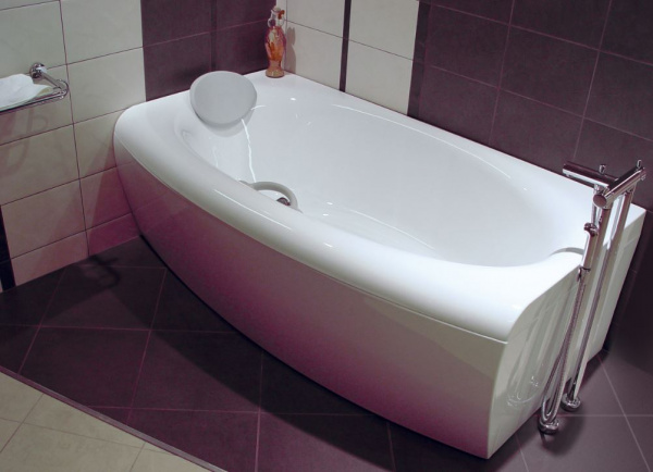 Ванна акриловая Ravak EVOLUTION C1010P0000  